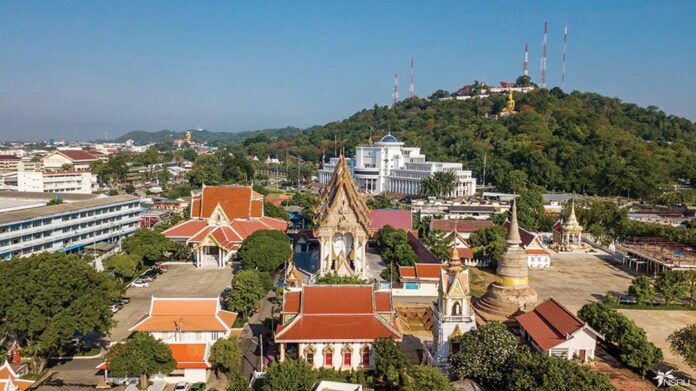 รายงานพิเศษ - เหรียญหลวงพ่อทอง วัดเขากบ พระเกจิชื่อดังแห่งปากน้ำโพ