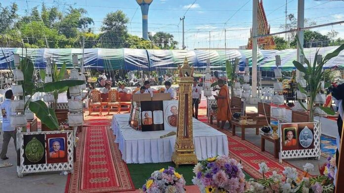 ข่าวสดพระเครื่อง - เหรียญเหนือชะตาฯ‘หลวงปู่ขำ’ สมทบสร้างอุโบสถวัดหนองแดง