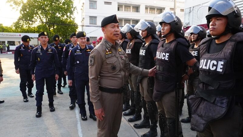 Police Leadership Visits and Provides Equipment to Support Police Cadet Batch 95 Crowd Control Training