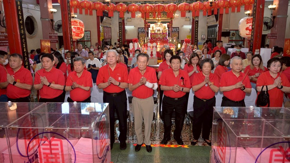 Tai Hong Kong Shrine and Por Tek Tung Foundation Launch Chinese New Year (Chiu Si) Candle Lighting Ceremony for 2024