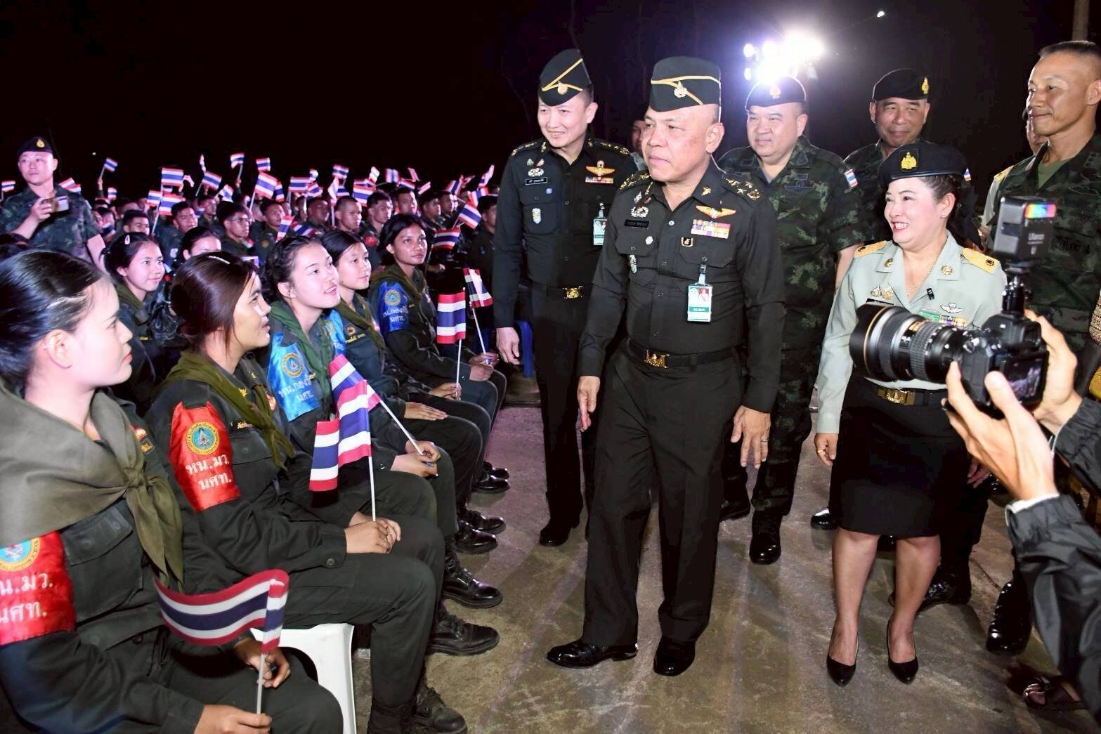 First 'Warriors Meet' Event Inspires Over 800 Youth, Honors Military Veterans