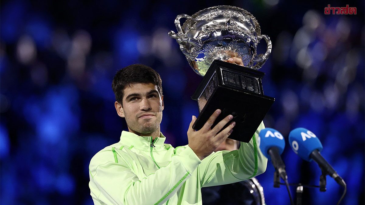 Carlos Alcaraz Defeats Novak Djokovic to Win Australian Open, Becomes Youngest Four-Time Grand Slam Champion