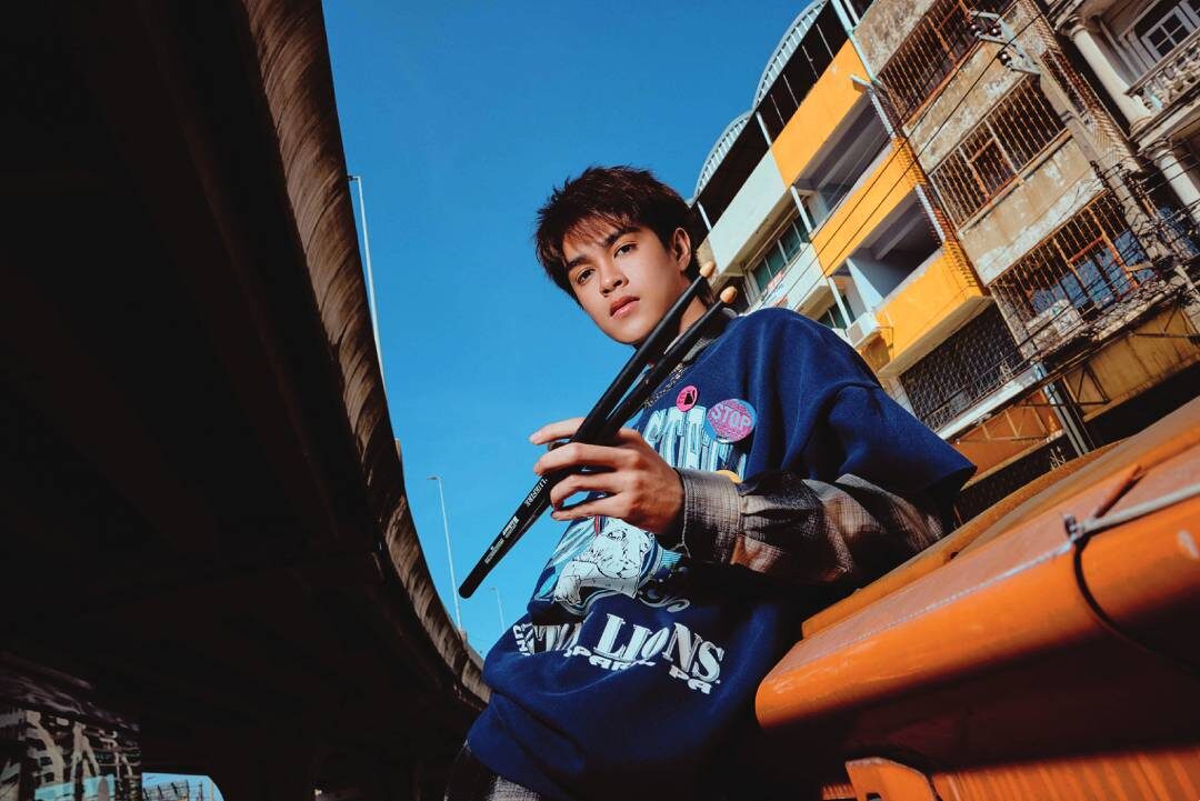 จับกระแสลูกทุ่ง