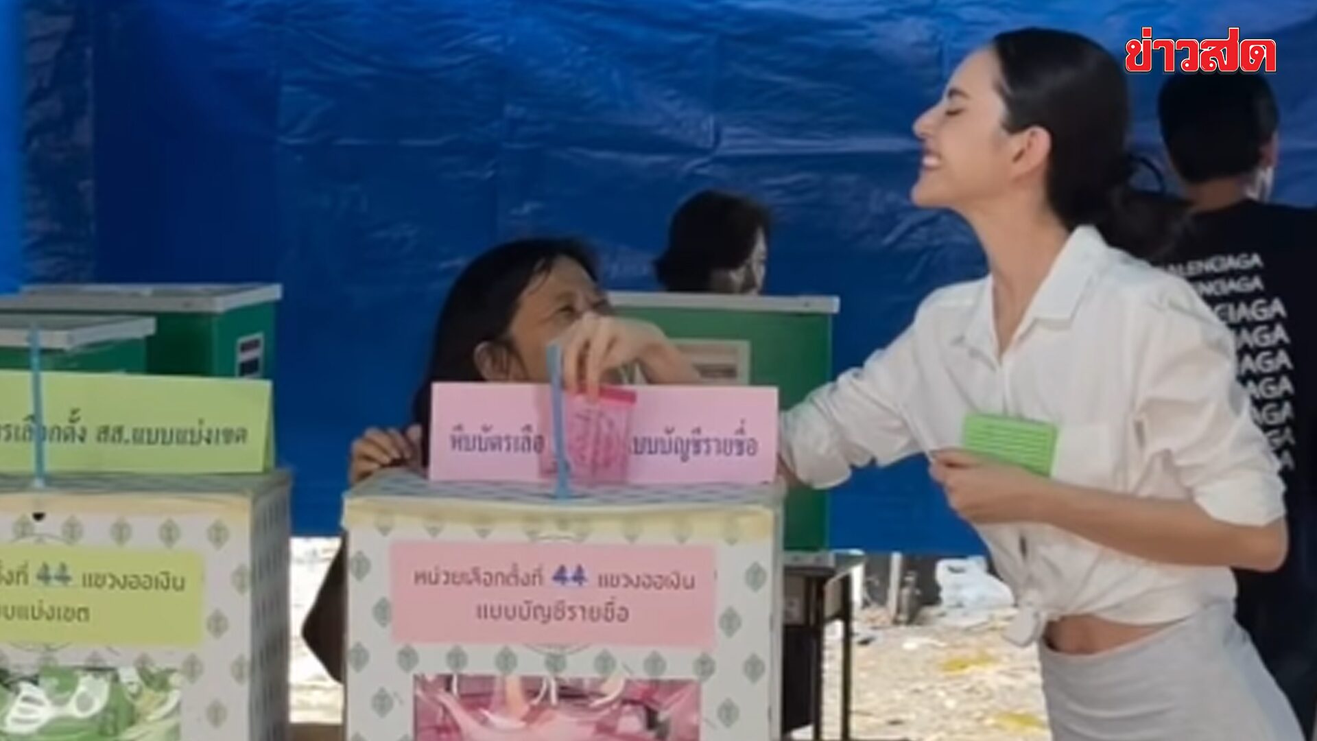 New Darika Declares 'Thailand's Future Must Improve' as Fans Playfully Comment on Her Voting Style