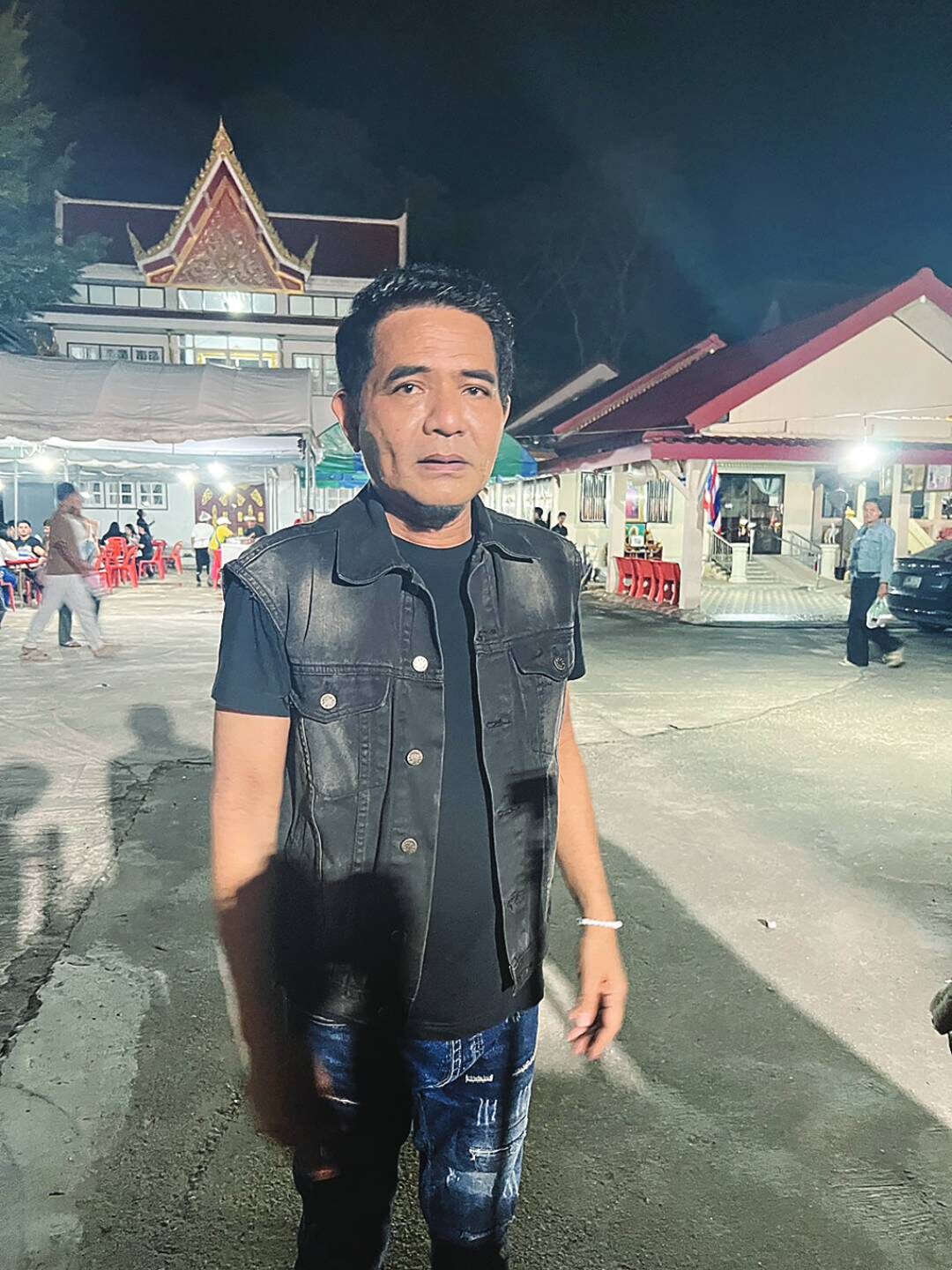 จับกระแสลูกทุ่ง