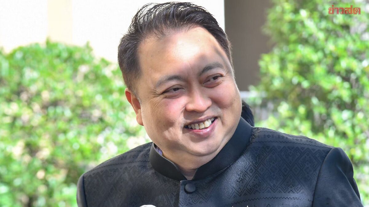 Suchart Confident in Election Results, Claims 16-17 Friends Winning Seats