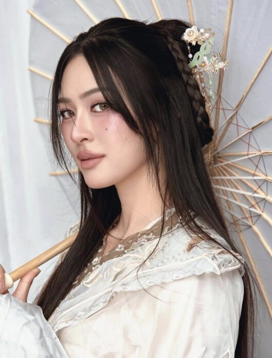 Lingling Kwong