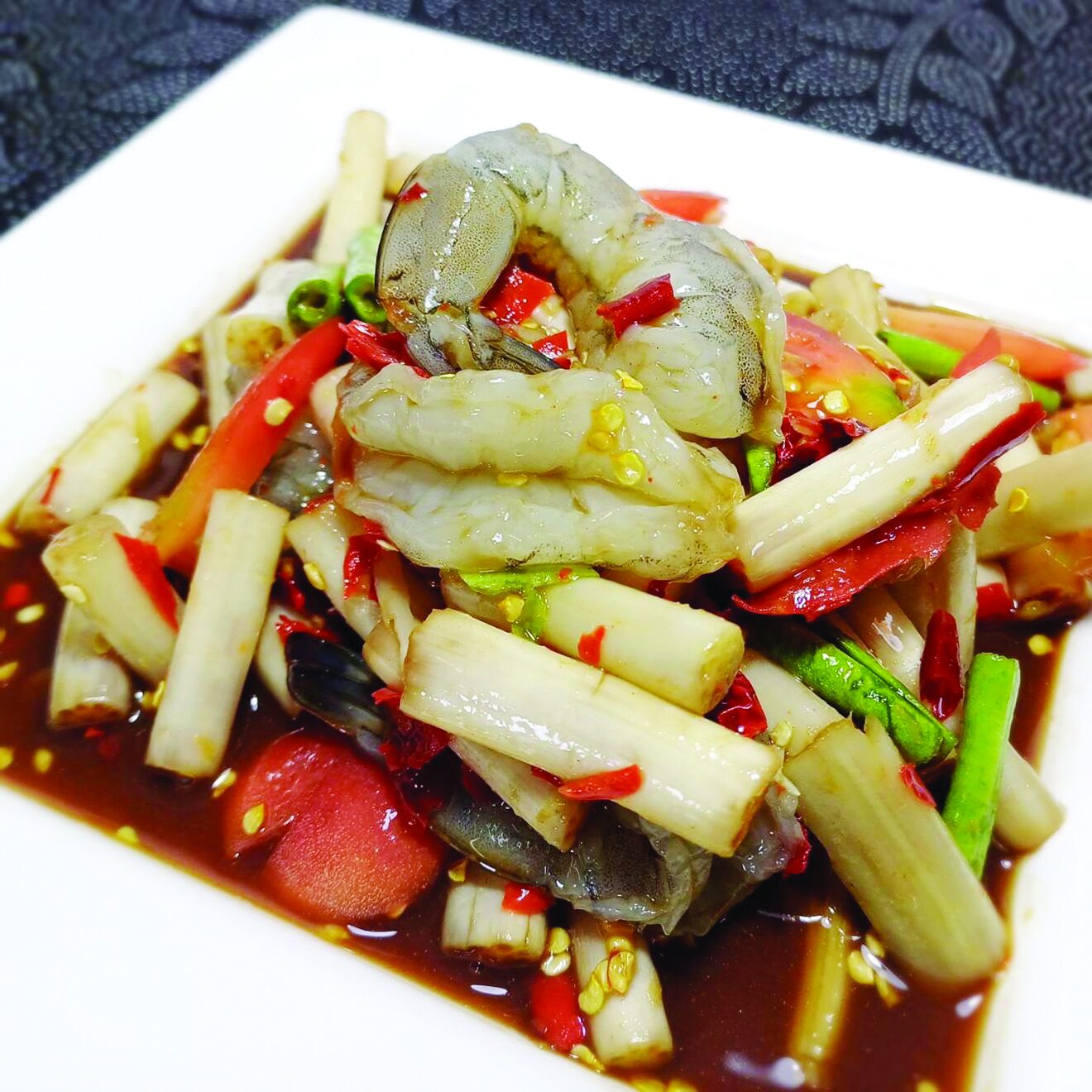 อิ่มอร่อย - ‘ม่านไผ่ สายน้ำ’นครปฐม อร่อยแซ่บ-ครบทุกความสุข