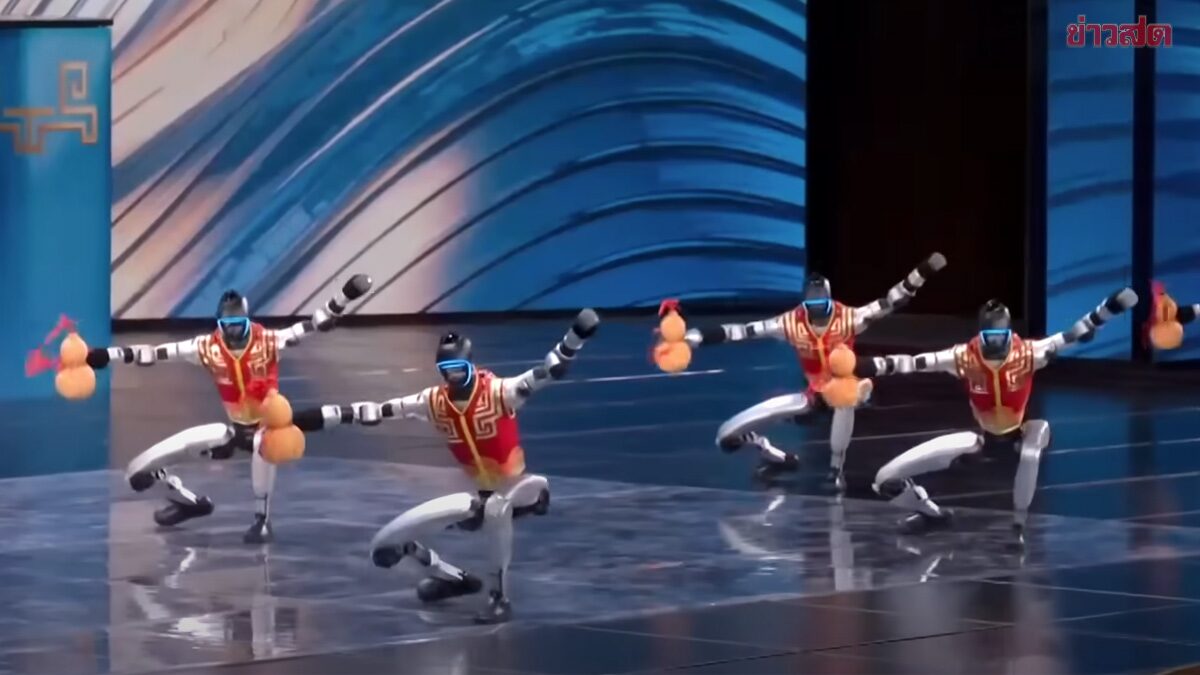 Sensation! 'Kung Fu Robot' Showcases Extraordinary Fighting Skills, Boosts Orders by 150%