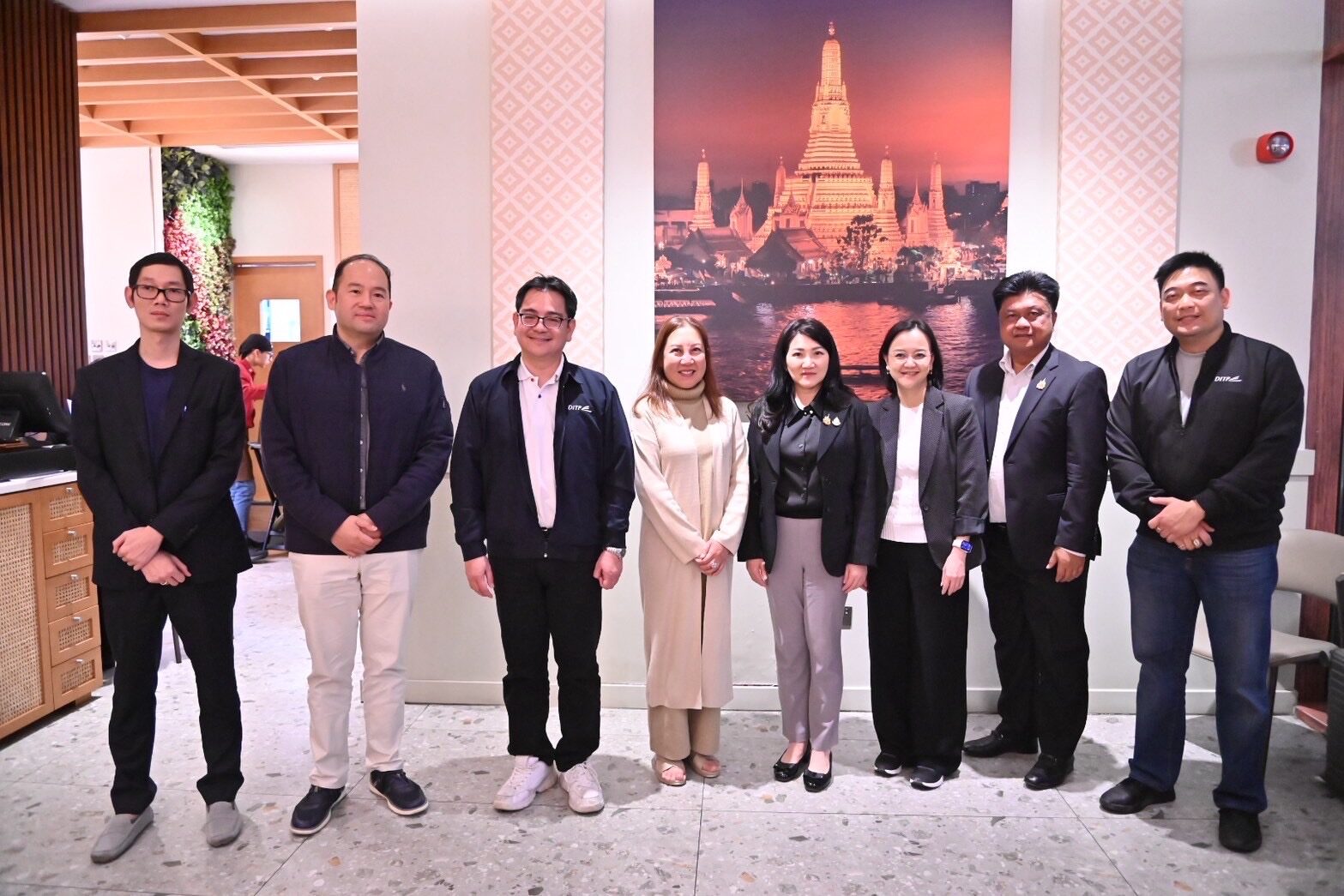 Commerce Department Pushes Thai Rice into UAE Health Market