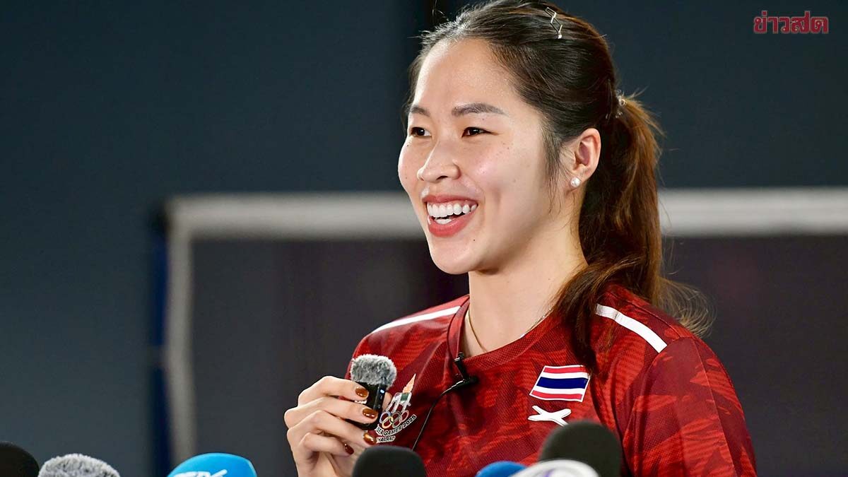 May Ratchanok Answers Fan Questions About Continuing Badminton and Olympic Hopes