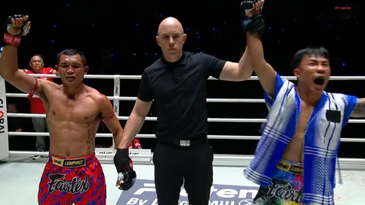 Apiwat Loses on Points as Younger Opponent Phanphetch Dominates Muay Thai Match