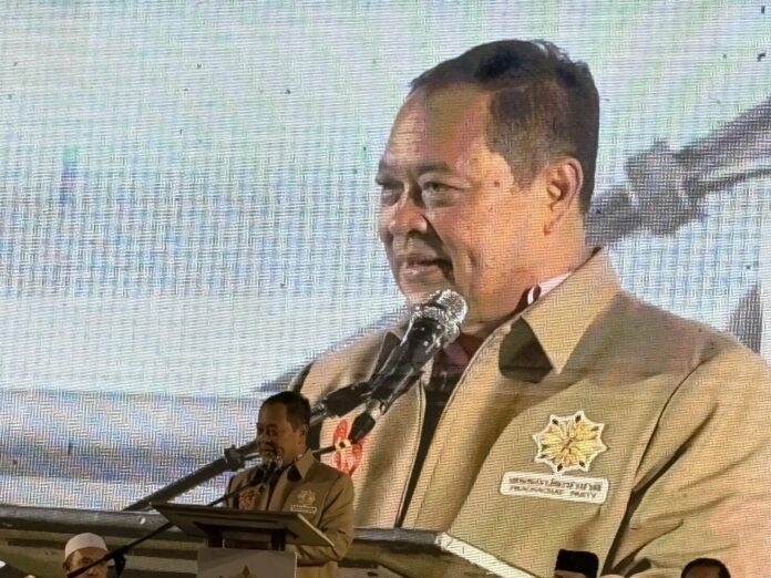 ทวี 