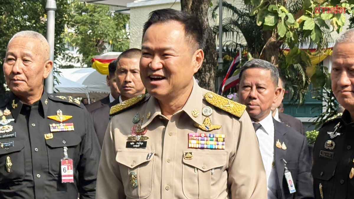 Anuthon Performs Merit-Making at Internal Security Operations Command Anniversary, Avoids Commenting on Government Formation