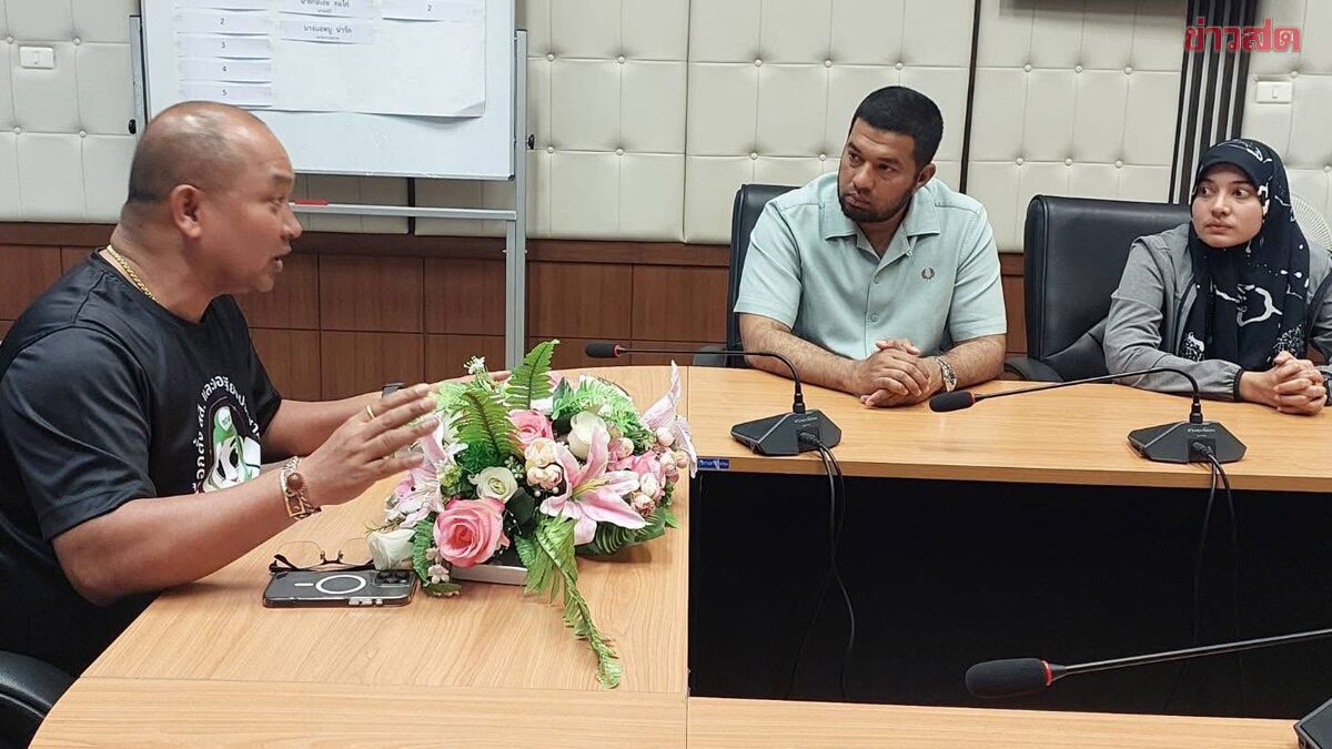 Kla Tham Party Candidate for Krabi District 3 Visits Election Commission to Investigate Rights Rumors