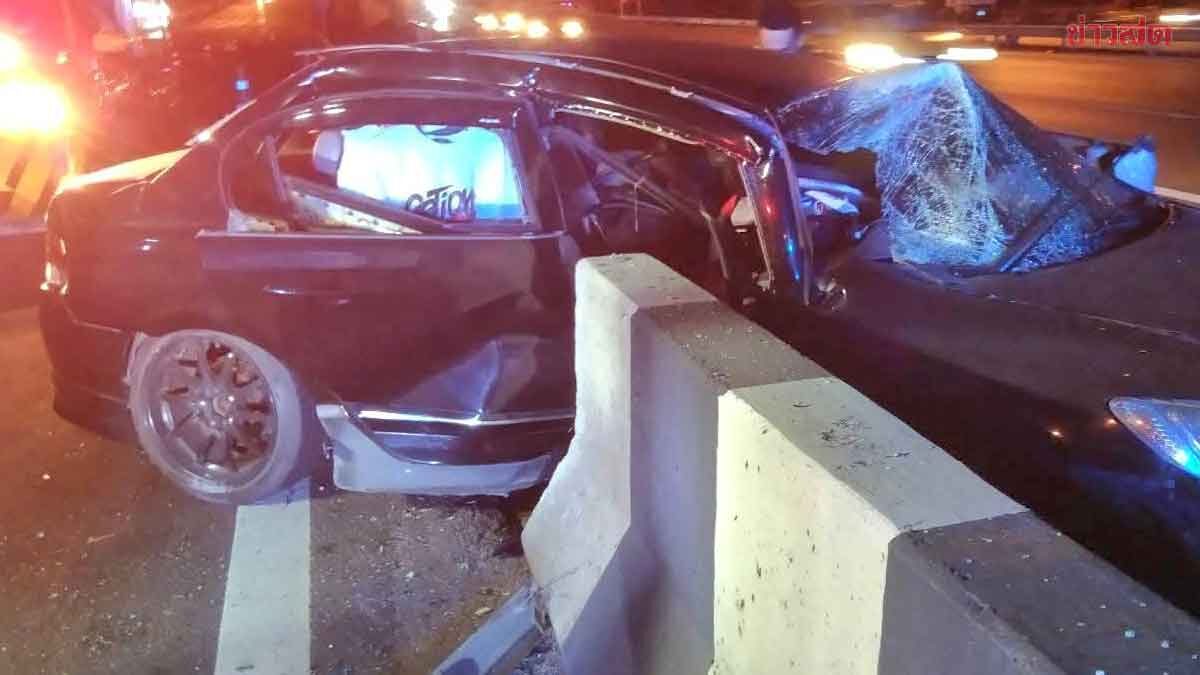 6-Wheel Truck Drops Plastic Pellets, Causing Fatal Accident: Couple and Unborn Child Die