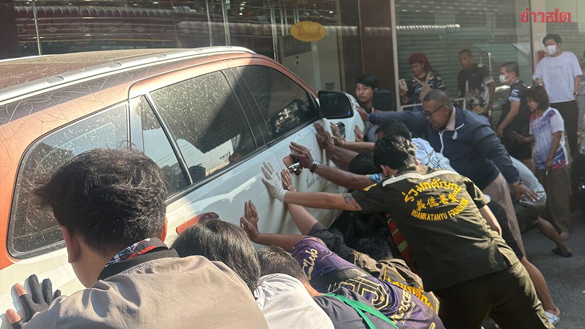 Female Driver Crashes Car into 57-Year-Old Woman, Leaving Her Critically Injured Under Vehicle