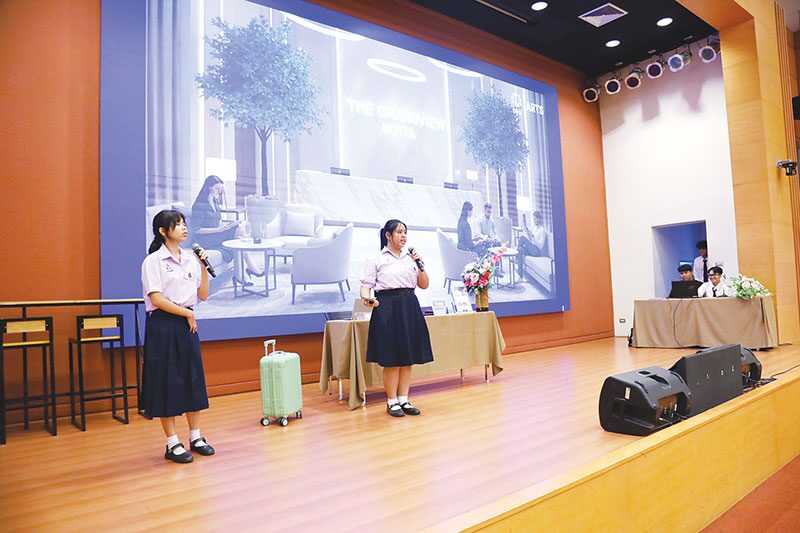 ไอคิวทะลุฟ้า - เด็กม.ปลายดวลทักษะภาษาจีน อังกฤษ ญี่ปุ่น เกาหลี