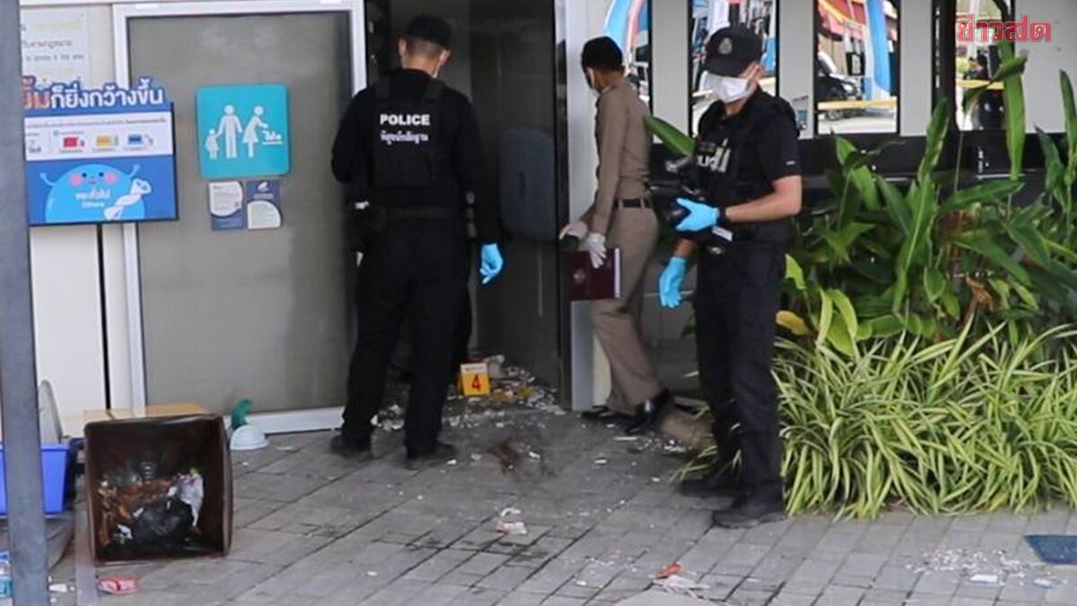 Bomber Tricks EOD Officers, Planted Third Bomb at Gas Station, Causing Finger Amputation
