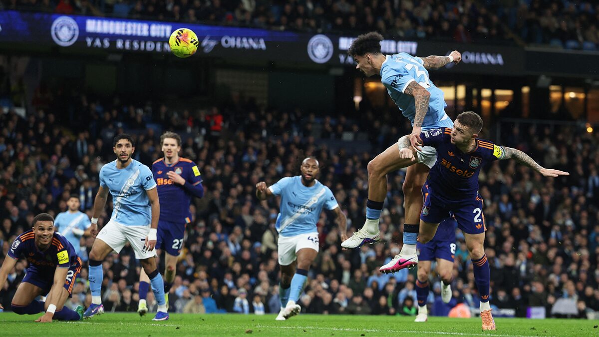 Manchester City Narrowly Defeats Newcastle, Closes Gap on Arsenal to 2 Points