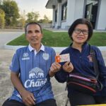 สองผัวเมีย ดวงเฮง จุดธูปไหว้ศาลพระภูมิ เปิดบริษัทเจ้านาย เลขโผล่3ตัว ซื้อตาม รับ12ล้าน ดีใจ-แบ่งเงินทำบุญ