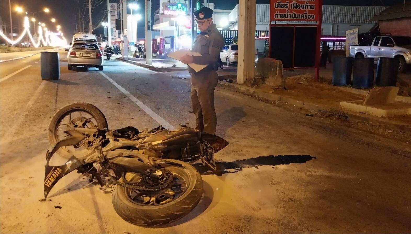 Factory Worker Dies After Motorcycle Crash into Electric Pole in Bang Kadi Area