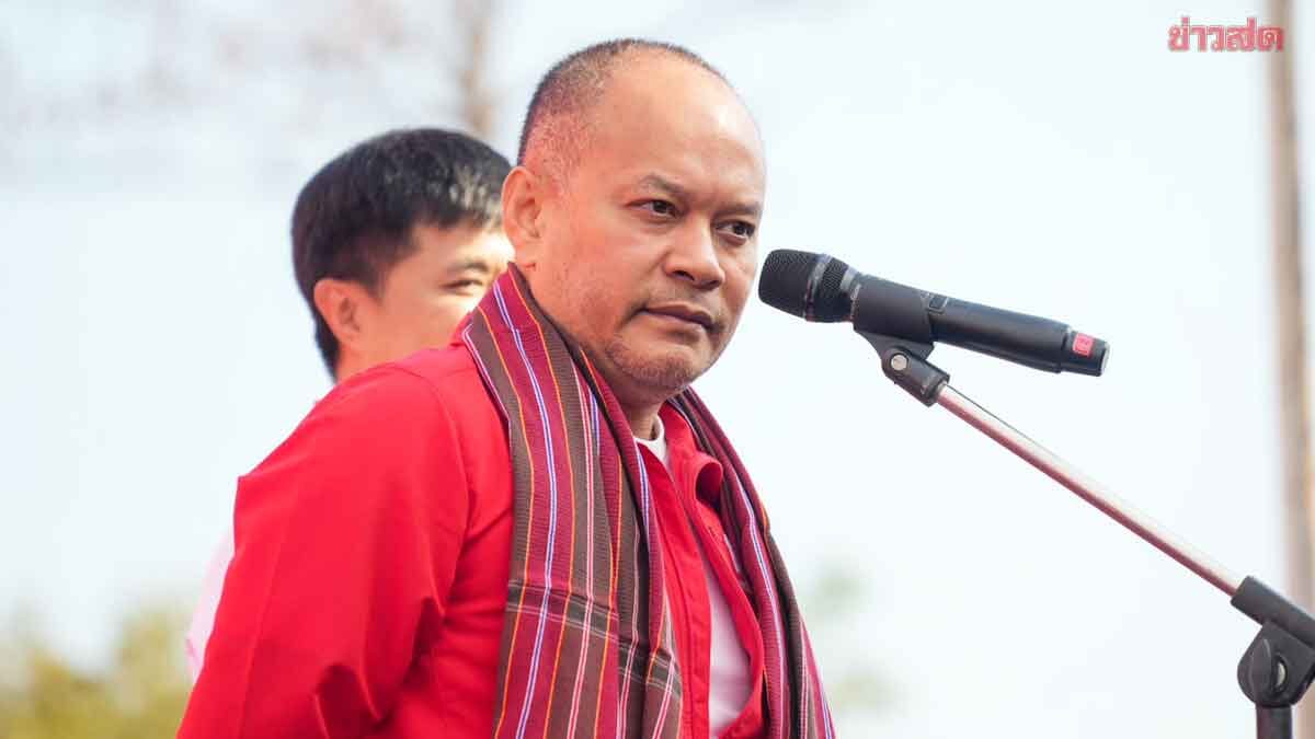 Ten Serves 'Cobra Snake Spicy Stir-Fry' to Sisaket Residents, Taunts Former MP