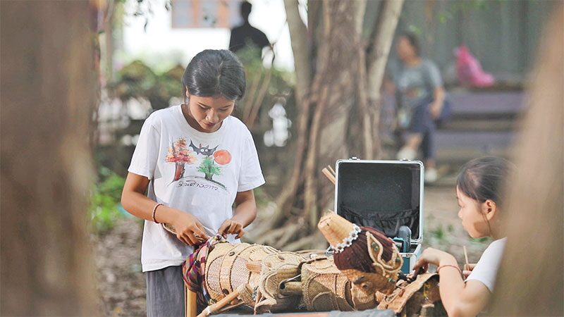 สดจากเยาวชน - คุยกับเด็กหมอลำ ศิลปะม่วนซื่น