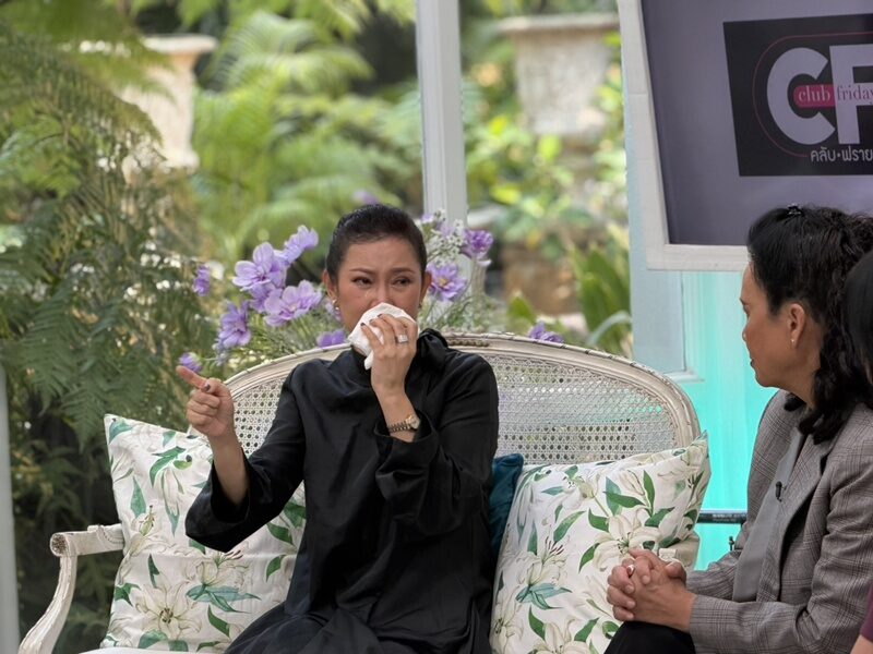 ปู กนกวรรณ ปล่อยโฮเปิดใจเลิก เด๋อ ดอกสะเดา สามีตลกดังแล้ว หลังจับได้ซุกโลกอีกใบตั้งแต่29ปี