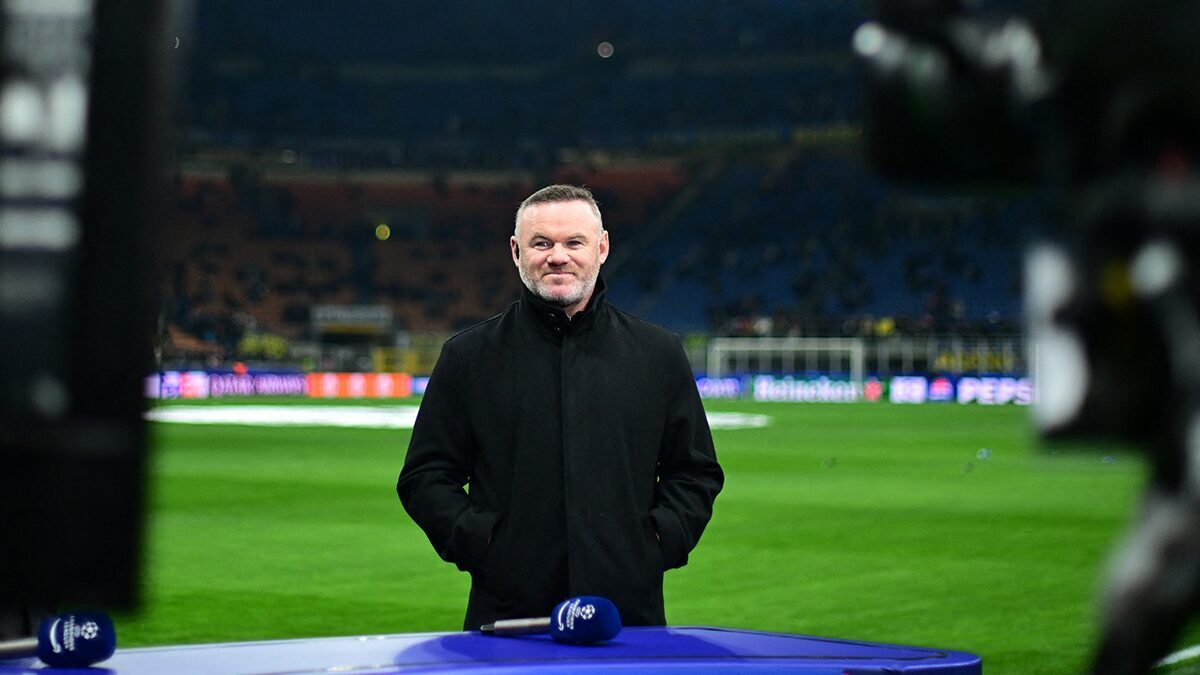 Rooney Reveals One Coach Manchester City Should Sign if Pep Leaves