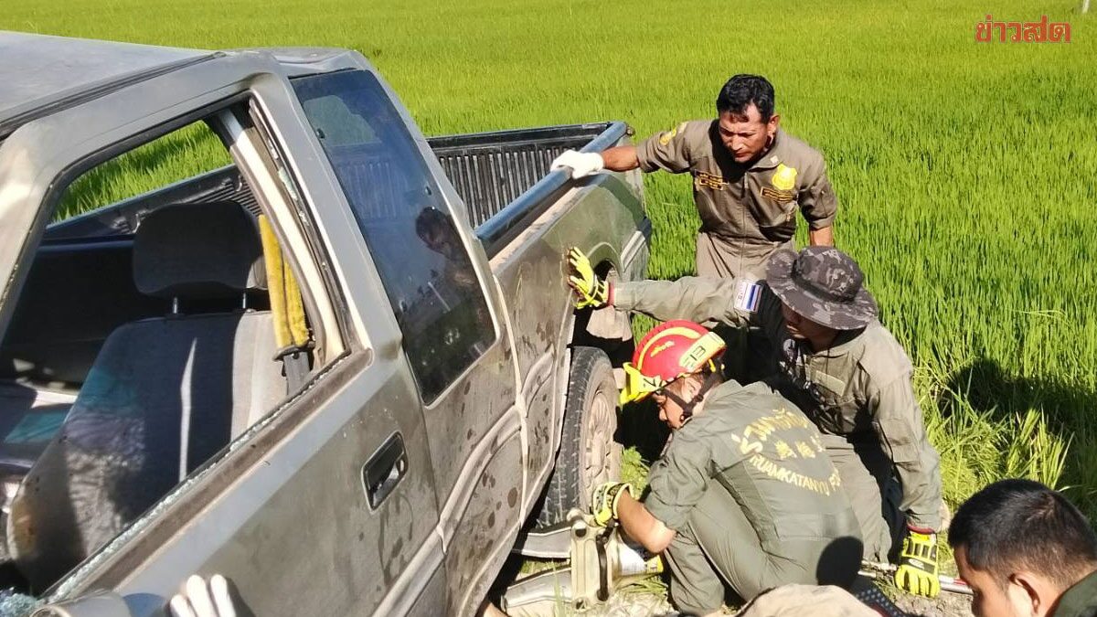 Tragic Accident: Husband Driving Wife to Doctor Loses Control, Car Flips, Killing Her