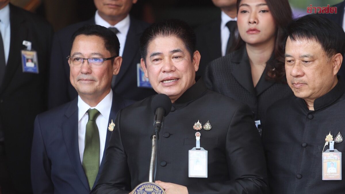 Thammanat Denies Having Lunch with Anutin, Confirms Phone Call of Congratulations