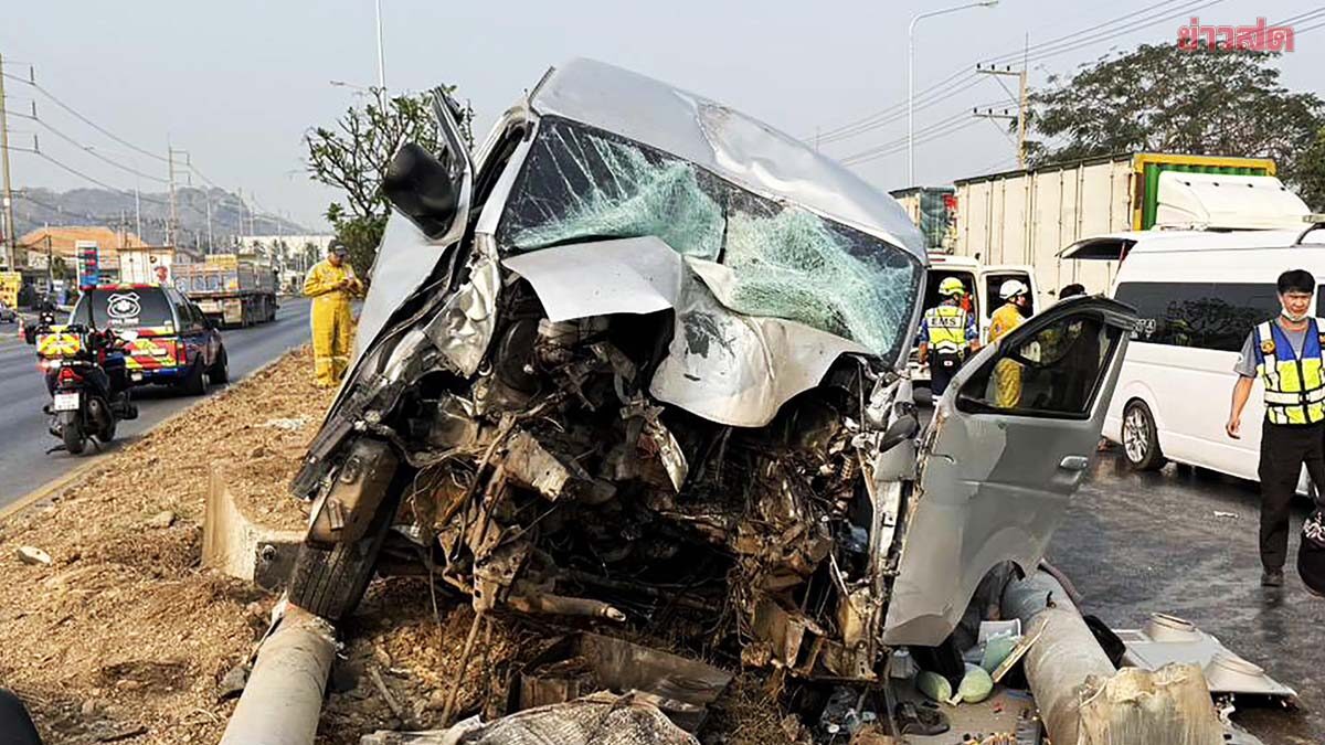 Election Travel Turns Dangerous: Van Driver Falls Asleep, Crashes into Electrical Pole Injuring 7 Passengers