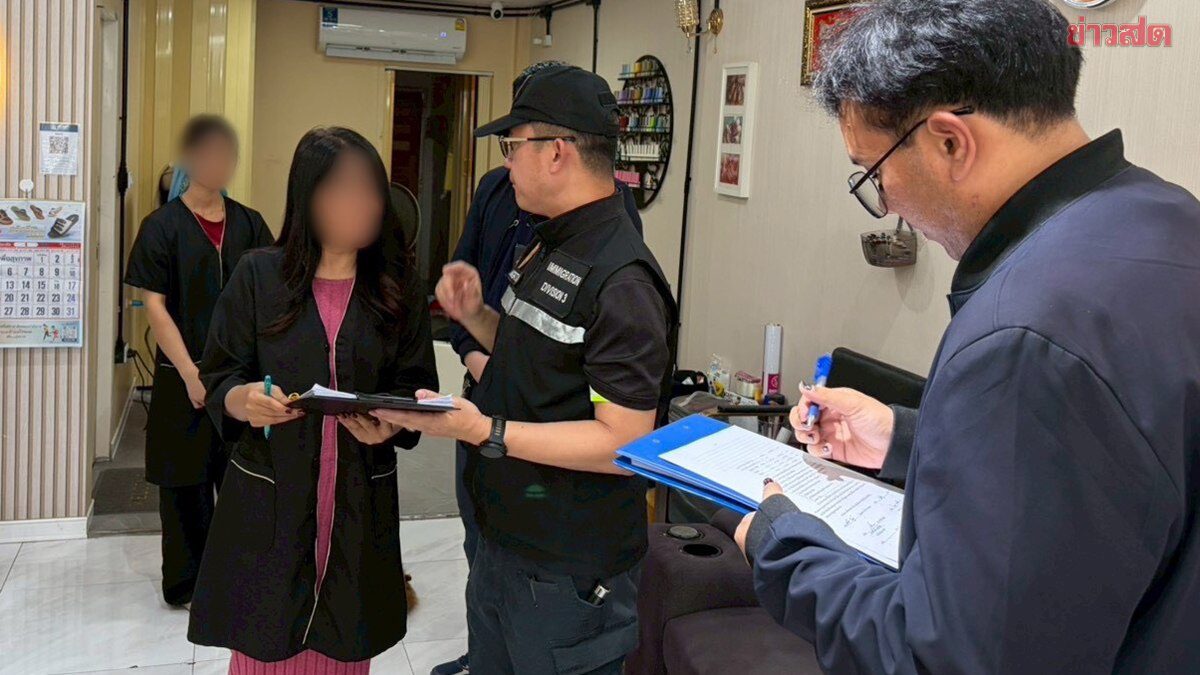 Prohibited Occupation: Immigration Police Arrest Two Myanmar Women Working as Hairstylists, Shop Owner Also Charged