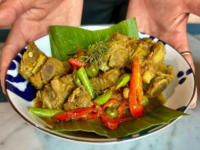 รสเมรี ร้านอาหารรสใต้แท้ ไตปลาหอม-เผ็ดร้อนจัดจ้าน