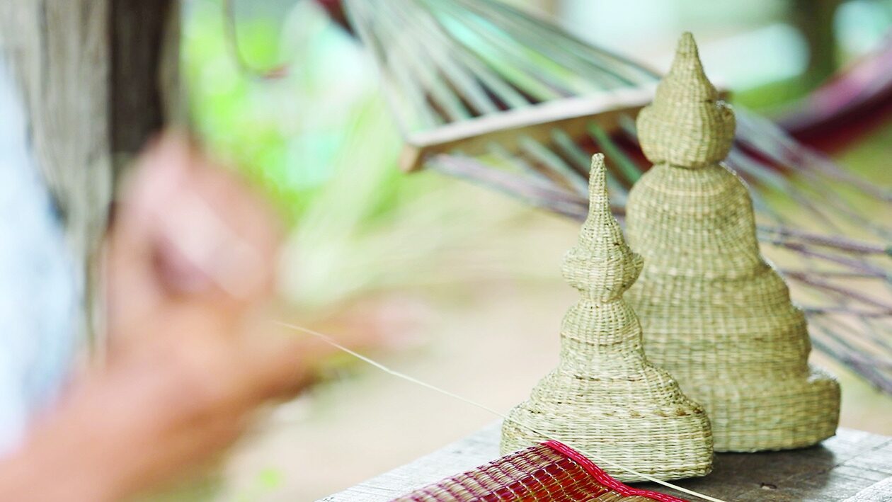 สดจากเยาวชน - ‘พระไหล’บ้านดงน้อย ธรรมะจากธรรมชาติ