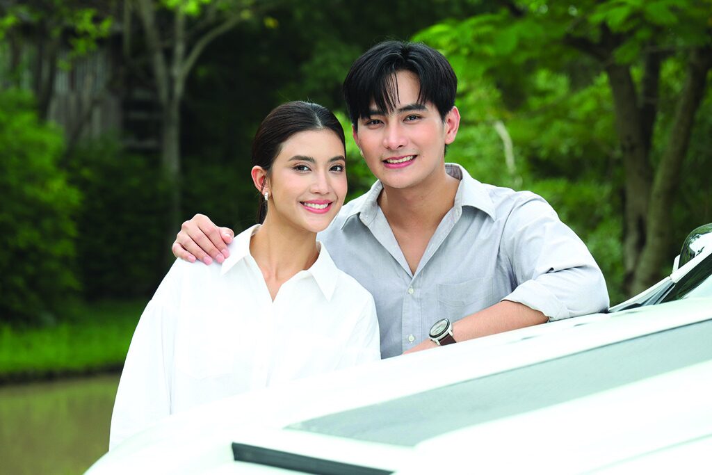 สกู๊ปบันเทิง - ‘ภูมิ’รีเทิร์นจับคู่‘แอนน่า’ เปิดปมรักข้ามภพ‘บ้านนางรำ’