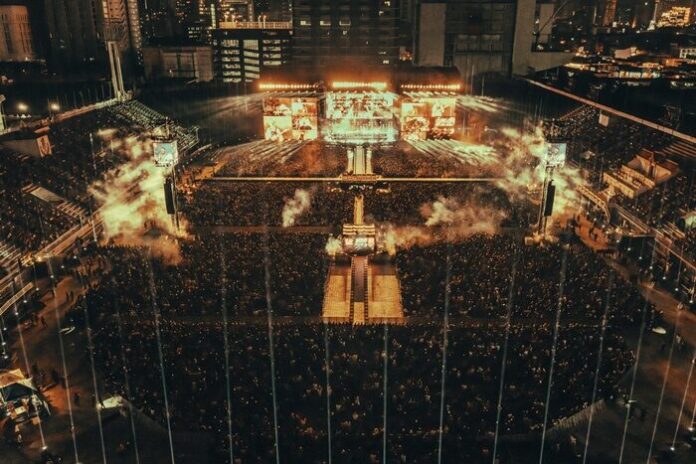 Three Man Down ระเบิดความมัน คอนเสิร์ตใหญ่ Live at สนามศุภชลาศัย