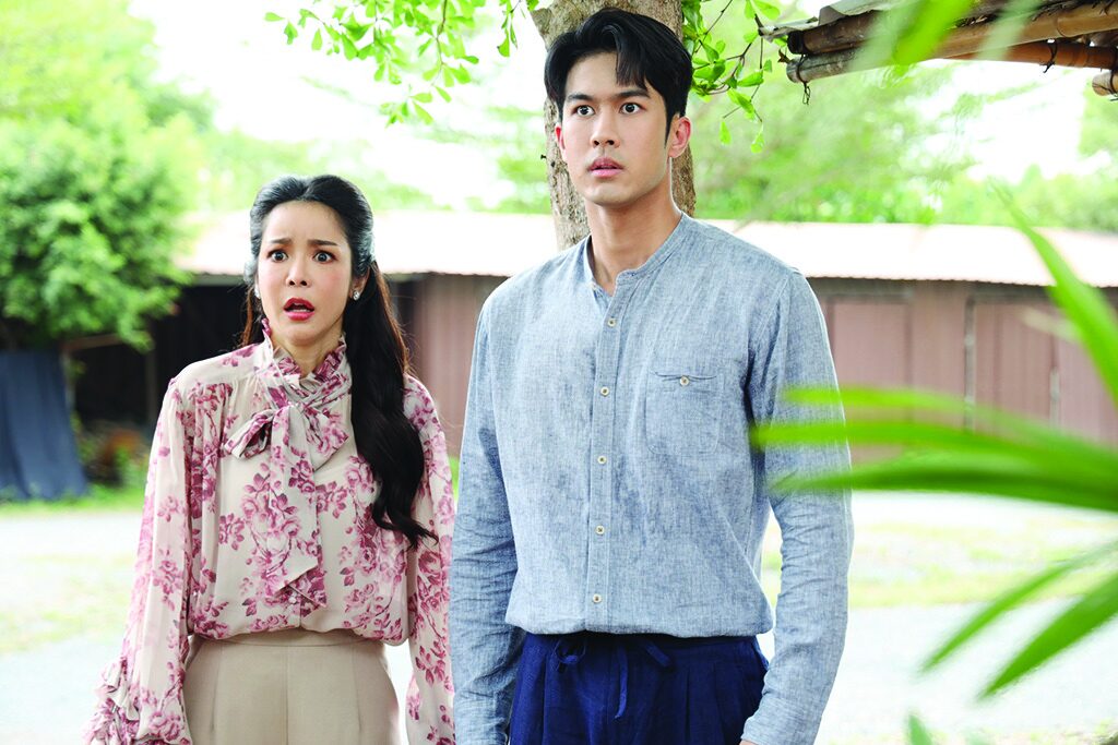 สกู๊ปบันเทิง - ‘ภูมิ’รีเทิร์นจับคู่‘แอนน่า’ เปิดปมรักข้ามภพ‘บ้านนางรำ’