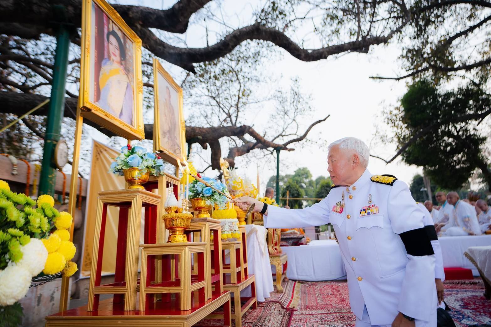 สดจากหน้าพระ - อุปสมบท 99 รูป-ถวายพระราชกุศล สมเด็จพระบรมราชชนนีพันปีหลวง