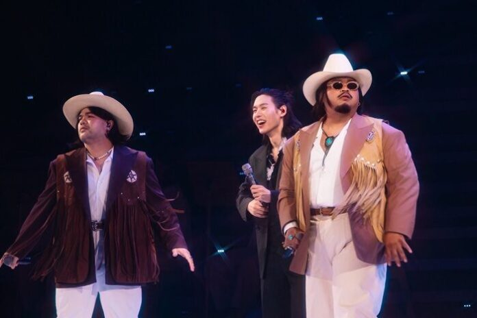 BILLKIN ปล่อยคลื่น ระเบิดเวทีคอนเสิร์ต FEELQUENCY สุดประทับใจ