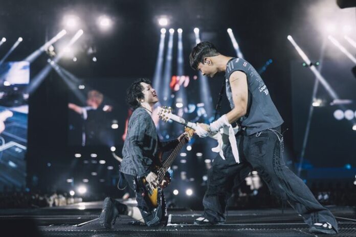Three Man Down ระเบิดความมัน คอนเสิร์ตใหญ่ Live at สนามศุภชลาศัย