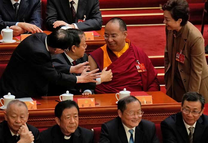 คณะผู้แทนสนทนากับเกียลเซน นอร์บู พระปันเชนลามะองค์ที่ 11 ซึ่งได้รับการแต่งตั้งจากรัฐบาลจีน ในพิธีปิดการประชุมสภาที่ปรึกษาทางการเมืองแห่งประชาชนจีน (CPPCC) ที่กรุงปักกิ่ง เมื่อวันพุธที่ 11 มีนาคม 2026