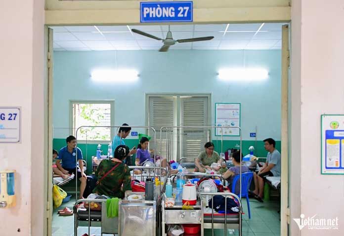 เด็กที่เป็นโรค HFMD เข้ารับการรักษาที่โรงพยาบาลเด็กแห่งที่ 1 ในนครโฮจิมินห์