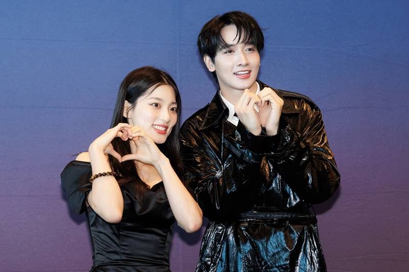 กองทัพ พีค ควง “Kim Seung-hye” นางเอกเกาหลี เปิดตัว 2 ซีรีส์เกาหลีระดับโลก
