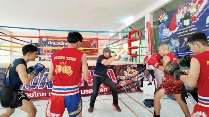 สดจากเยาวชน