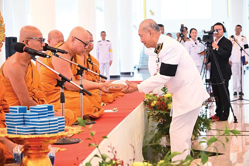 สดจากหน้าพระ - พิธีบรรพชาอุปสมบทหมู่
