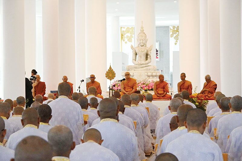 สดจากหน้าพระ - พิธีบรรพชาอุปสมบทหมู่