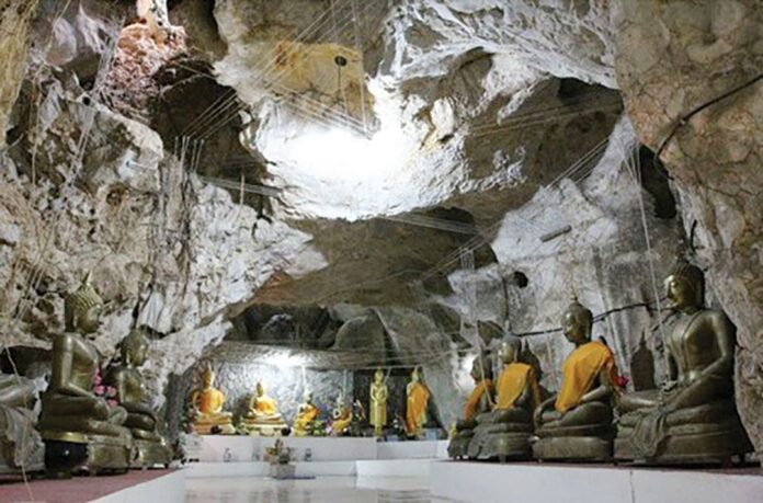 ข่าวสดพระเครื่อง - เหรียญอายุยืน-หลวงปู่สี พระเกจิดังเมืองปากน้ำโพ