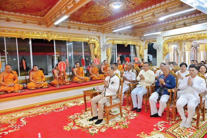 สดจากหน้าพระ - สักการะบรมสารีริกธาตุ2แผ่นดิน มาฆบูชาอาเซียนถิ่นไทย-ลาว